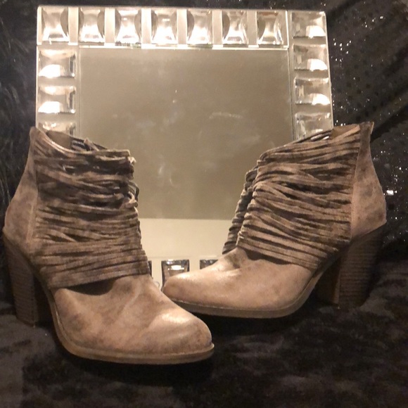 Booties - Picture 5 of 5